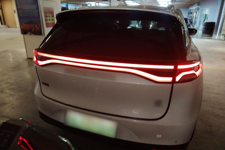 Used BYD Tang New Energy 2020 DM 2.0T Dual-Engine All-Wheel Drive Prestige 7-Seater China VI Standard Exterior 4