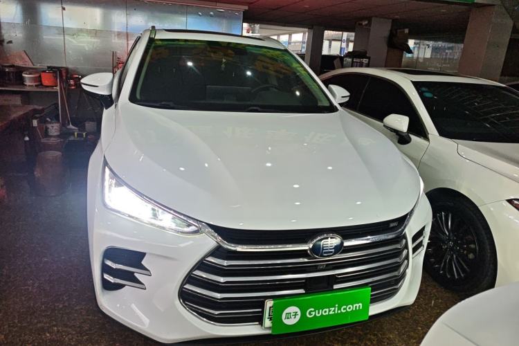 Used BYD Tang New Energy 2020 DM 2.0T Dual-Engine All-Wheel Drive Prestige 7-Seater China VI Standard Front