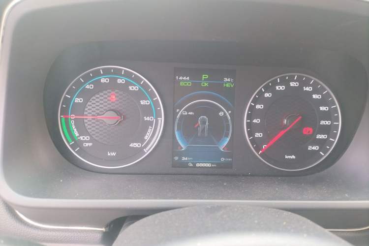 Used BYD Tang New Energy 2020 DM 2.0T Dual-Engine All-Wheel Drive Prestige 7-Seater China VI Standard Instrument Cluster