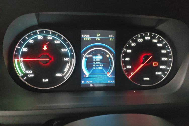 Used BYD Tang New Energy 2020 DM 2.0T Dual-Engine All-Wheel Drive Prestige 7-Seater China VI Standard Instrument Cluster