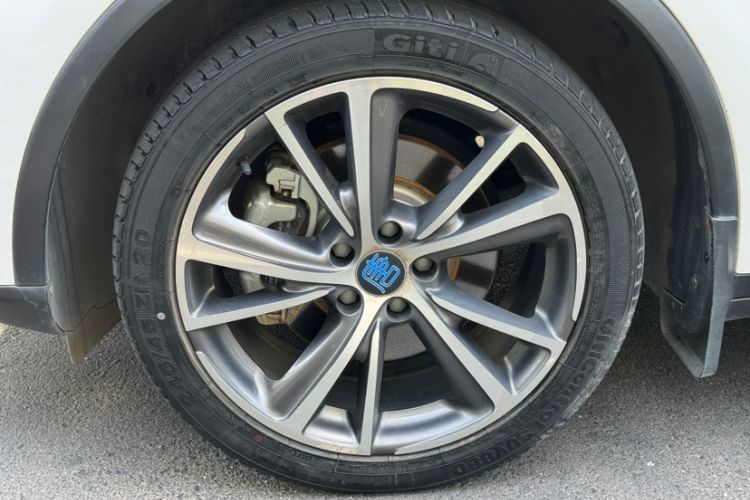 Used BYD Tang New Energy 2020 DM 2.0T Dual-Engine All-Wheel Drive Prestige 7-Seater China VI Standard Interior 10