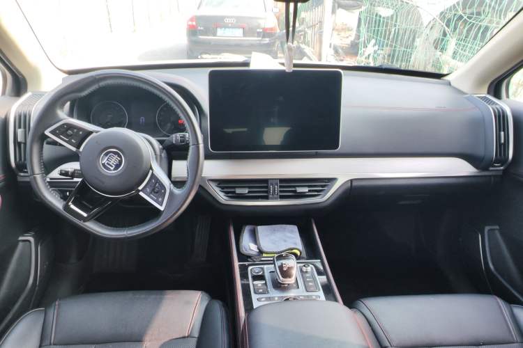 Used BYD Tang New Energy 2020 DM 2.0T Dual-Engine All-Wheel Drive Prestige 7-Seater China VI Standard Interior 2