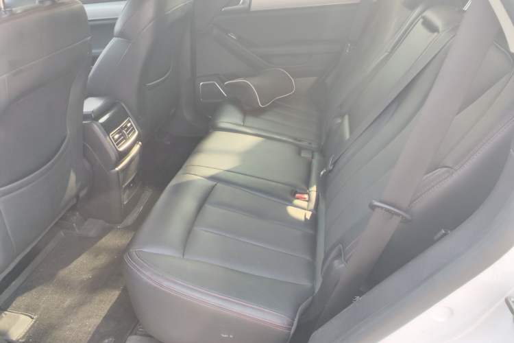Used BYD Tang New Energy 2020 DM 2.0T Dual-Engine All-Wheel Drive Prestige 7-Seater China VI Standard Interior 3