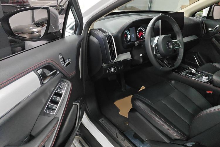 Used BYD Tang New Energy 2020 DM 2.0T Dual-Engine All-Wheel Drive Prestige 7-Seater China VI Standard Interior 3
