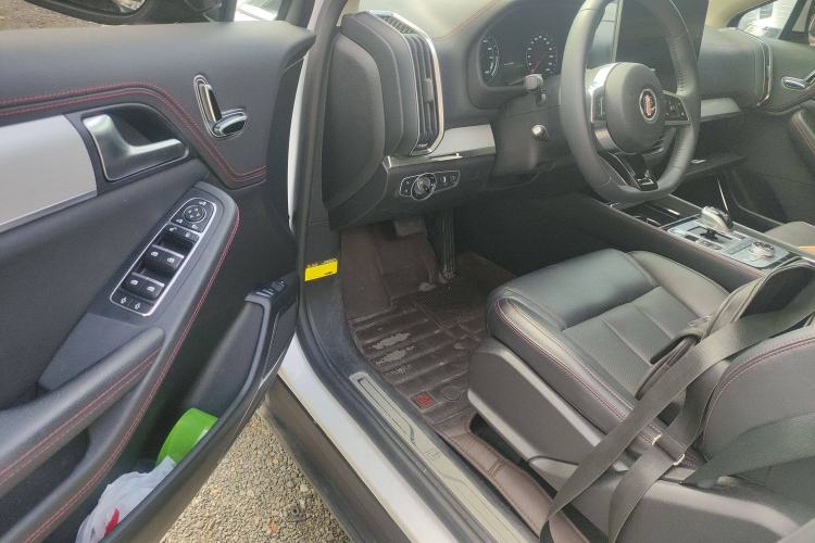 Used BYD Tang New Energy 2020 DM 2.0T Dual-Engine All-Wheel Drive Prestige 7-Seater China VI Standard Interior 3