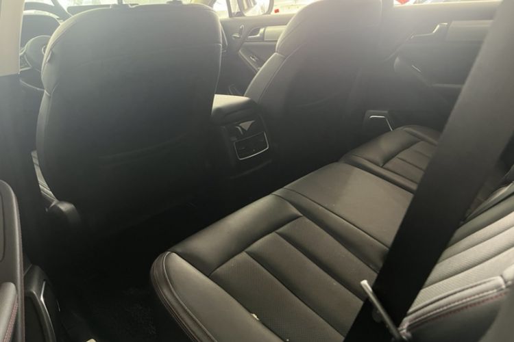 Used BYD Tang New Energy 2020 DM 2.0T Dual-Engine All-Wheel Drive Prestige 7-Seater China VI Standard Interior 4
