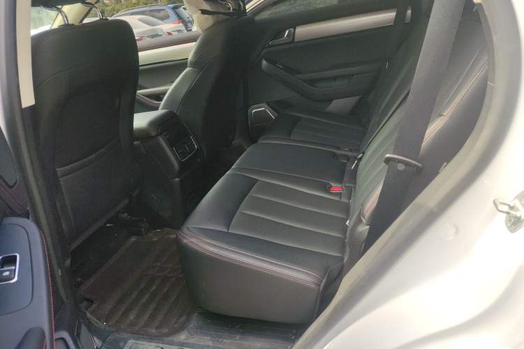 Used BYD Tang New Energy 2020 DM 2.0T Dual-Engine All-Wheel Drive Prestige 7-Seater China VI Standard Interior 4