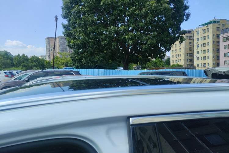 Used BYD Tang New Energy 2020 DM 2.0T Dual-Engine All-Wheel Drive Prestige 7-Seater China VI Standard Roof