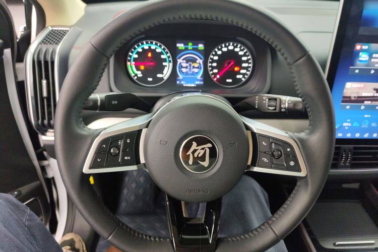 Used BYD Tang New Energy 2020 DM 2.0T Dual-Engine All-Wheel Drive Prestige 7-Seater China VI Standard Steering Wheel