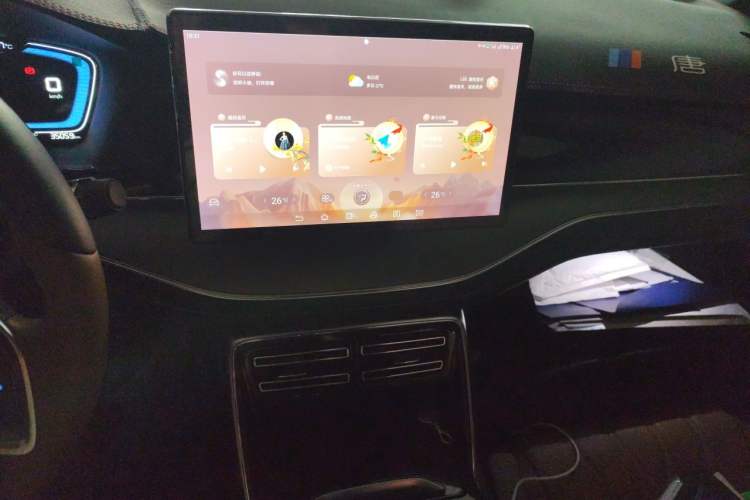 Used BYD Tang New Energy 2021 DM-i 112KM Prestige Model Audio And AC Panel
