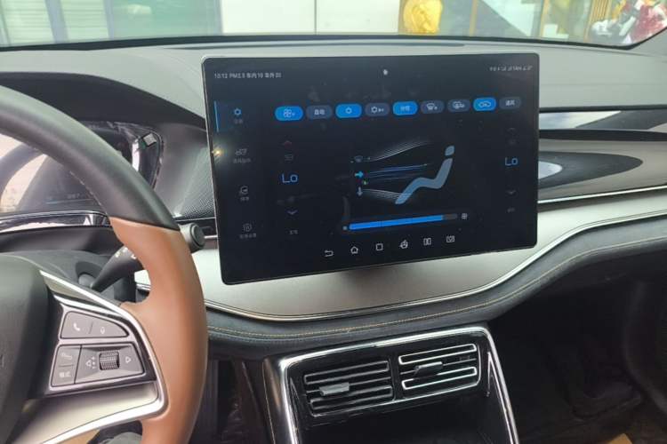 Used BYD Tang New Energy 2021 DM-i 112KM Prestige Model Audio And AC Panel