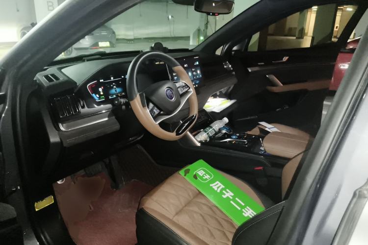 Used BYD Tang New Energy 2021 DM-i 112KM Prestige Model Center Console
