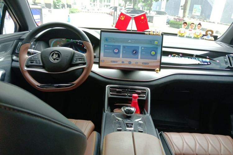 Used BYD Tang New Energy 2021 DM-i 112KM Prestige Model Center Console
