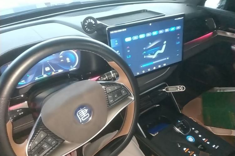 Used BYD Tang New Energy 2021 DM-i 112KM Prestige Model Center Console