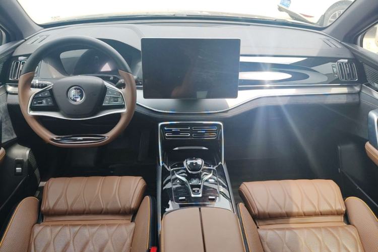 Used BYD Tang New Energy 2021 DM-i 112KM Prestige Model Center Console