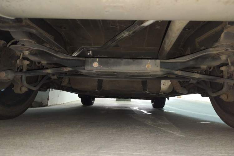 Used BYD Tang New Energy 2021 DM-i 112KM Prestige Model Chassis Rear