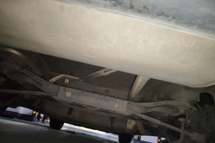Used BYD Tang New Energy 2021 DM-i 112KM Prestige Model Chassis Rear