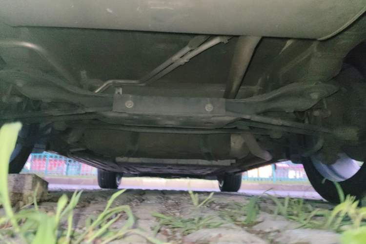 Used BYD Tang New Energy 2021 DM-i 112KM Prestige Model Chassis Rear