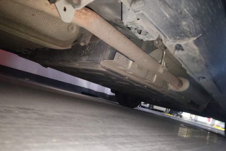 Used BYD Tang New Energy 2021 DM-i 112KM Prestige Model Chassis Rear Right