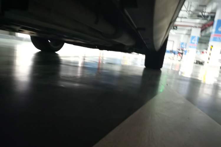 Used BYD Tang New Energy 2021 DM-i 112KM Prestige Model Chassis Rear Right