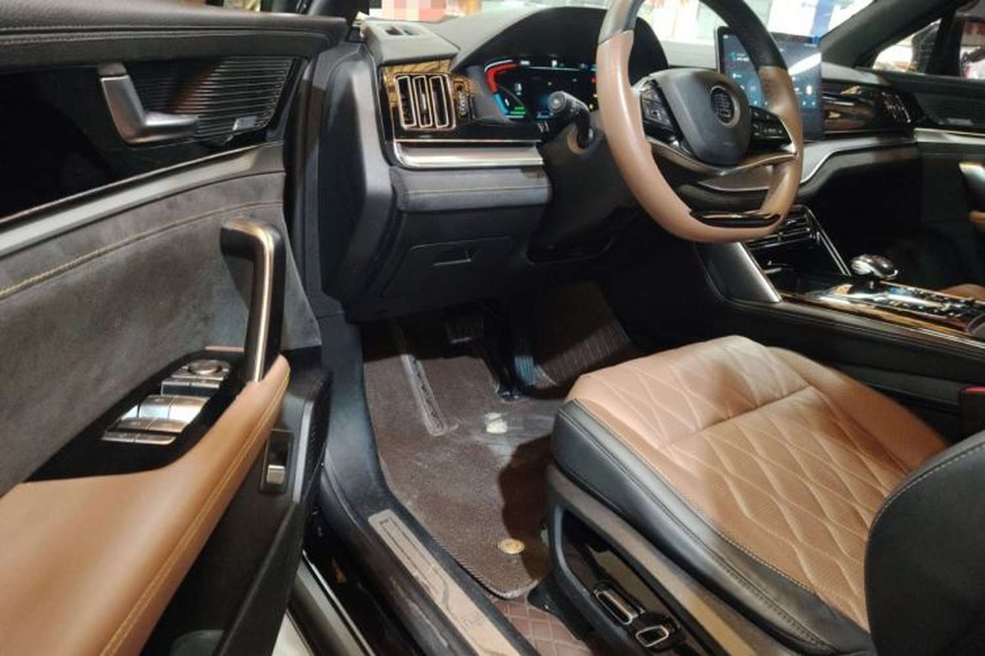 Used BYD Tang New Energy 2021 DM-i 112KM Prestige Model Driver Seat