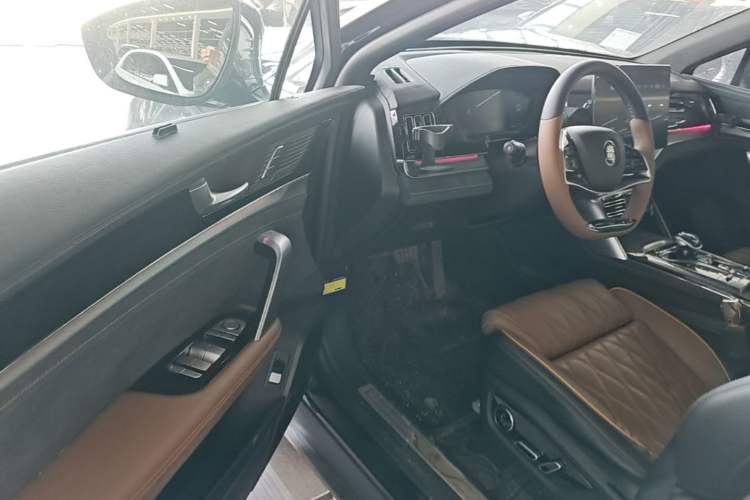 Used BYD Tang New Energy 2021 DM-i 112KM Prestige Model Driver Seat
