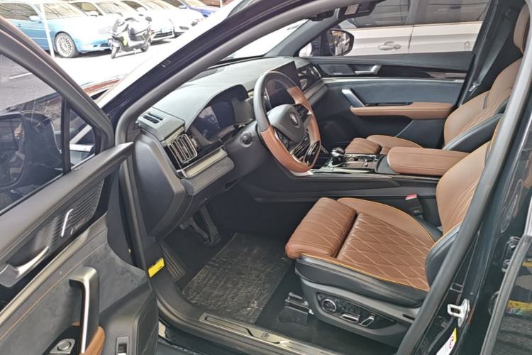 Used BYD Tang New Energy 2021 DM-i 112KM Prestige Model Driver Seat