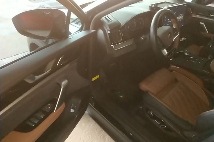 Used BYD Tang New Energy 2021 DM-i 112KM Prestige Model Driver Seat