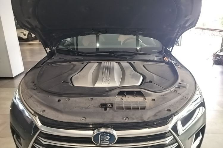 Used BYD Tang New Energy 2021 DM-i 112KM Prestige Model Engine Bay