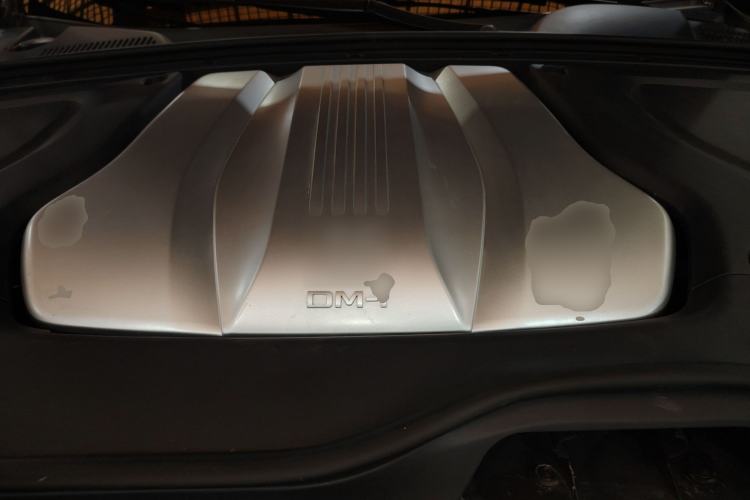 Used BYD Tang New Energy 2021 DM-i 112KM Prestige Model Engine Bay