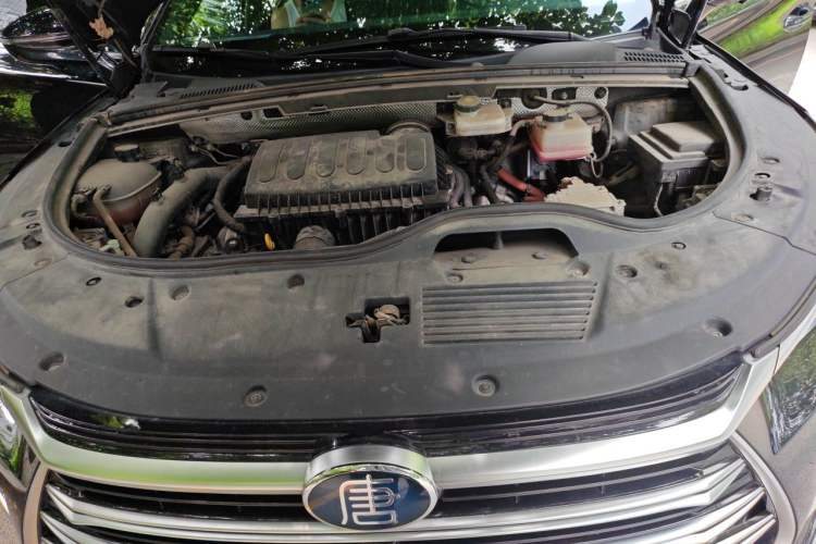 Used BYD Tang New Energy 2021 DM 2.0T Four-Wheel Drive Performance Edition Prestige Model Engine Bay