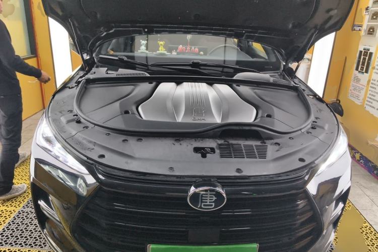 Used BYD Tang New Energy 2021 DM-i 112KM Prestige Model Engine Bay