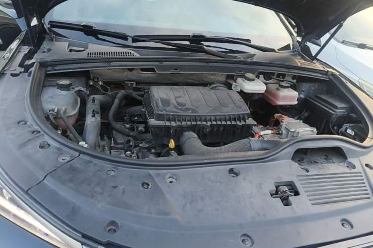 Used BYD Tang New Energy 2021 DM 2.0T Four-Wheel Drive Performance Edition Prestige Model Engine Bay