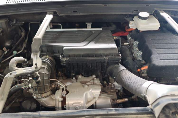 Used BYD Tang New Energy 2021 DM-i 112KM Prestige Model Engine Bay