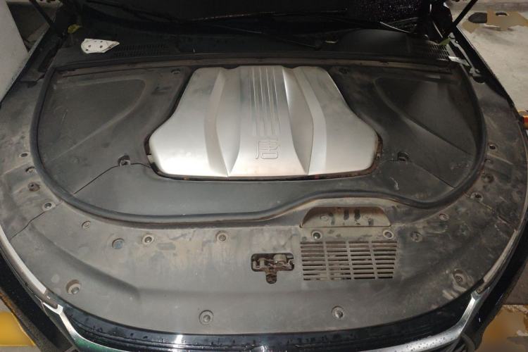 Used BYD Tang New Energy 2021 DM 2.0T Four-Wheel Drive High-Performance Flagship Model Engine Bay