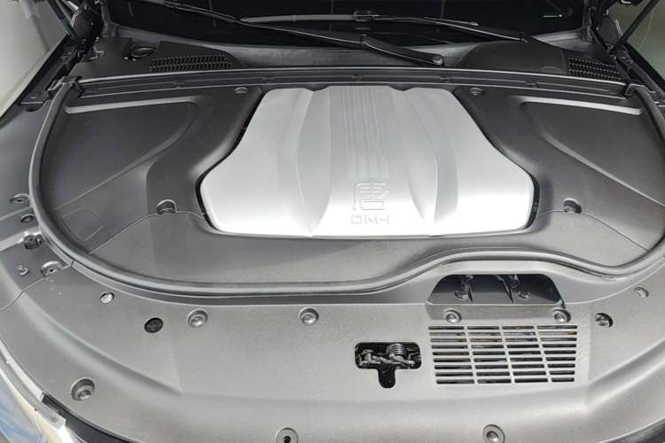 Used BYD Tang New Energy 2021 DM-i 112KM Prestige Model Engine Bay