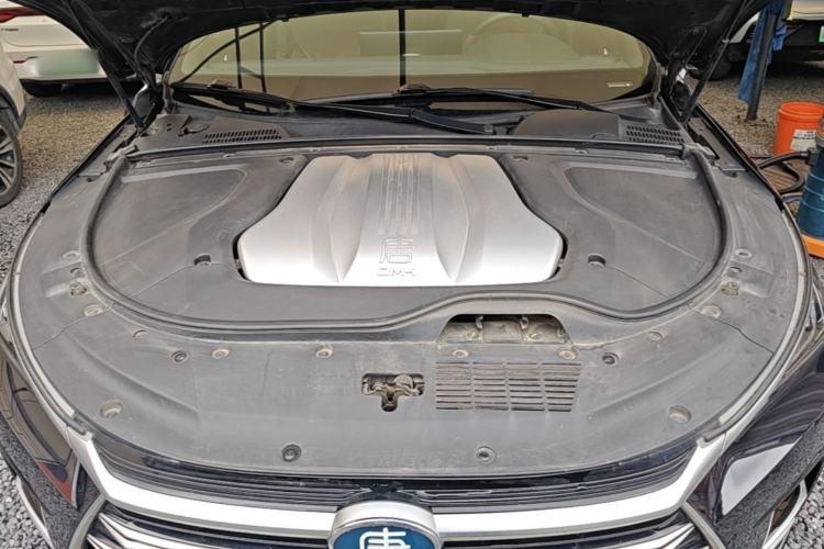 Used BYD Tang New Energy 2021 DM-i 112KM Prestige Model Engine Bay