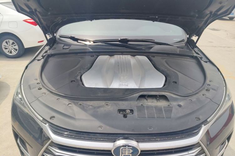 Used BYD Tang New Energy 2021 DM-i 112KM Prestige Model Engine Bay