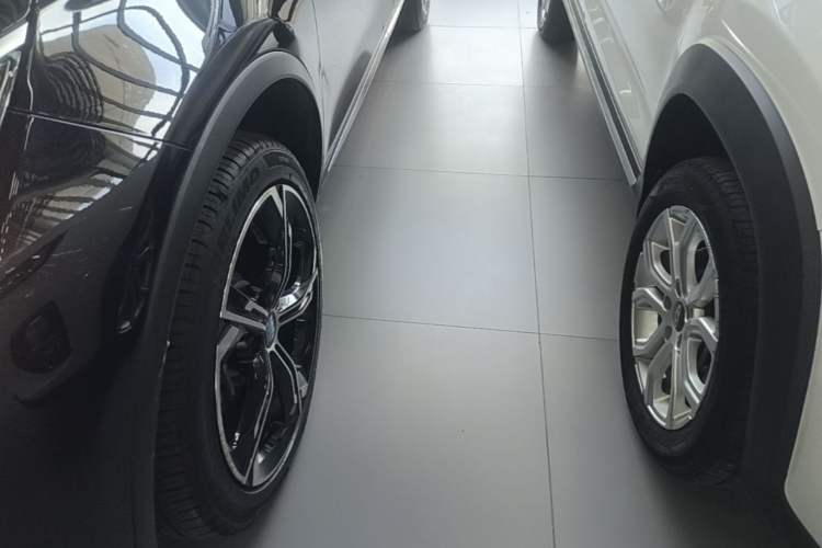 Used BYD Tang New Energy 2021 DM-i 112KM Prestige Model Exterior 4
