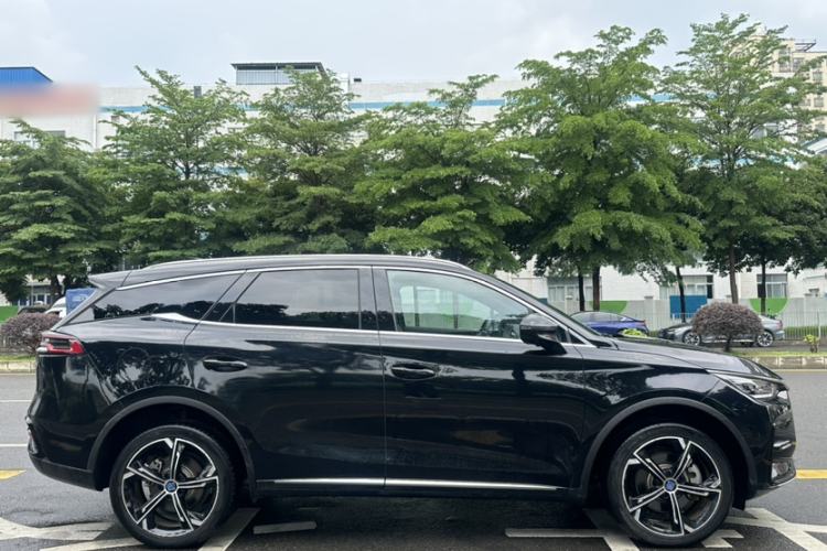 Used BYD Tang New Energy 2021 DM 2.0T Four-Wheel Drive Performance Edition Prestige Model Exterior 4