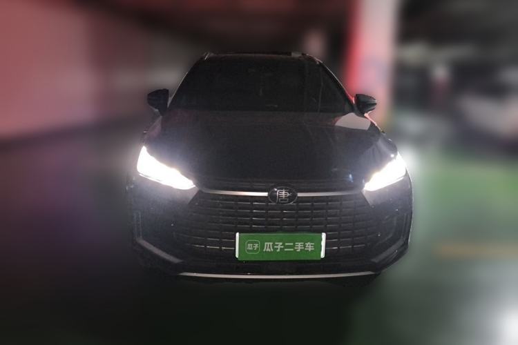 Used BYD Tang New Energy 2021 EV Long-Range Luxury Model Front