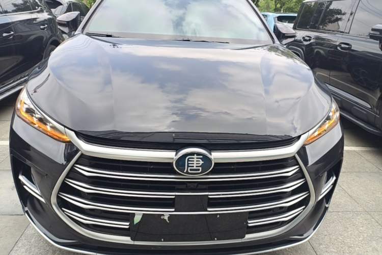 Used BYD Tang New Energy 2021 DM-i 112KM Prestige Model Front