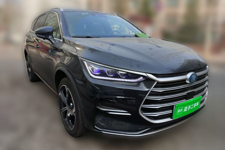 Used BYD Tang New Energy 2021 DM-i 112KM Prestige Model Front Right 45 Deg