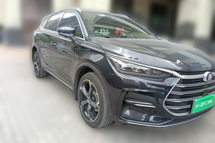 Used BYD Tang New Energy 2021 DM-i 112KM Prestige Model Front Right 45 Deg