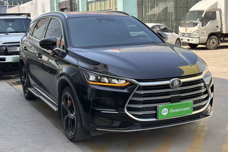 Used BYD Tang New Energy 2021 DM-i 112KM Prestige Model Front Right 45 Deg