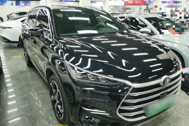 Used BYD Tang New Energy 2021 DM-i 112KM Prestige Model Front Right 45 Deg