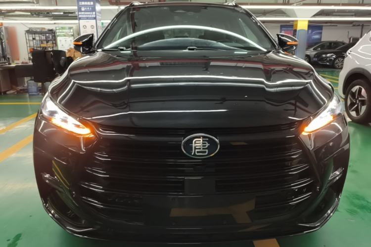 Used BYD Tang New Energy 2021 DM-i 112KM Prestige Model Front