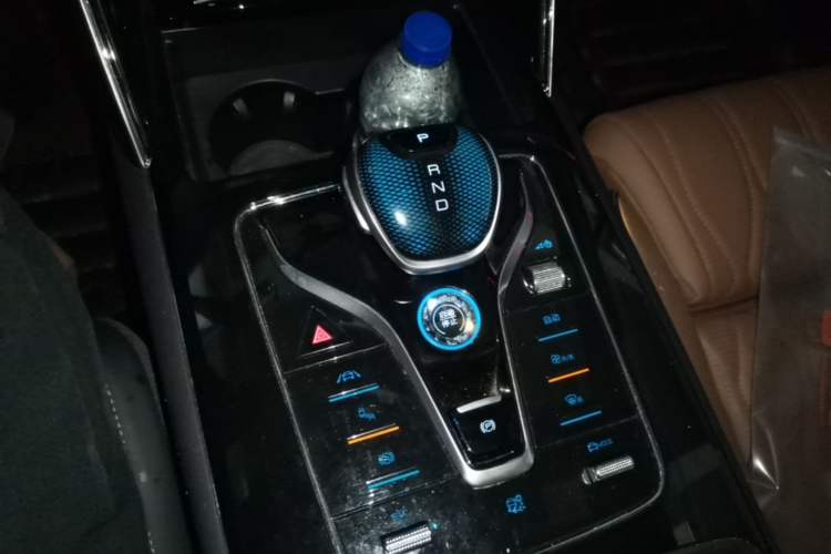 Used BYD Tang New Energy 2021 DM-i 112KM Prestige Model Gear Lever