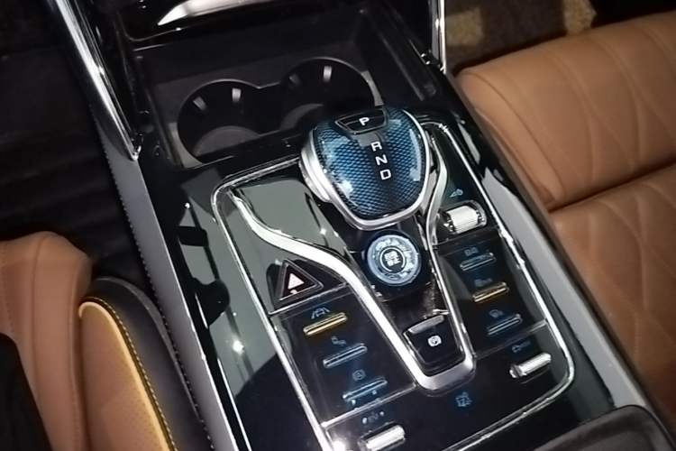Used BYD Tang New Energy 2021 DM-i 112KM Prestige Model Gear Lever