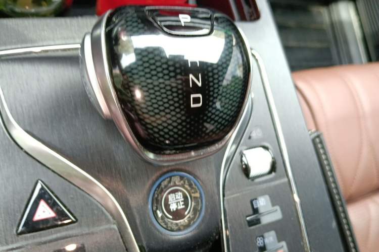 Used BYD Tang New Energy 2021 DM-i 112KM Prestige Model Gear Lever